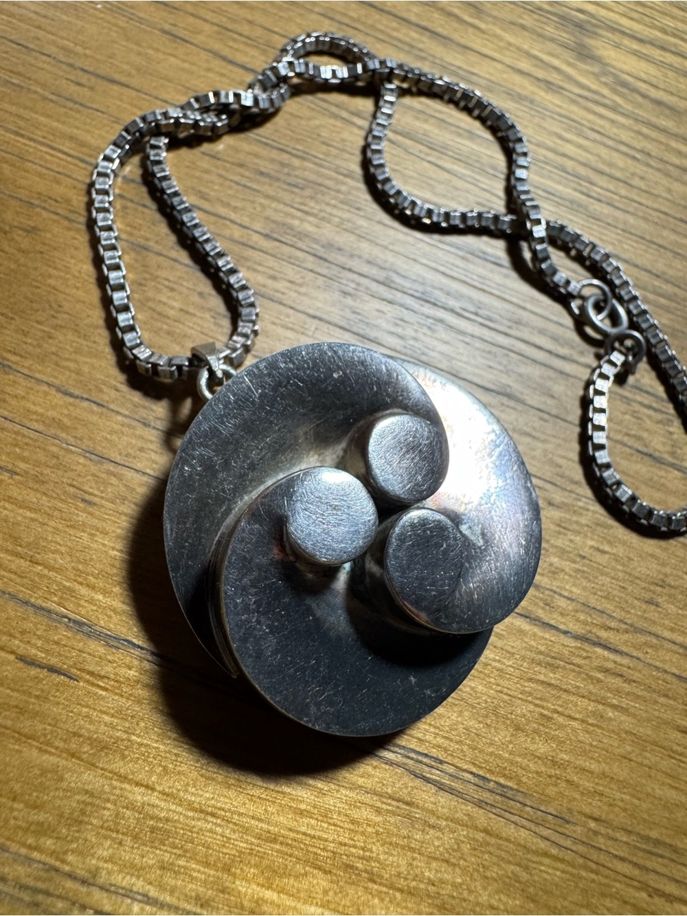 Taxco Blackened Silver Round Brooch Pendant - Picture 7 of 9